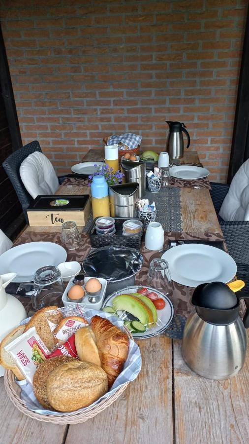 Bed & Breakfast De Schans Makkum Bagian luar foto